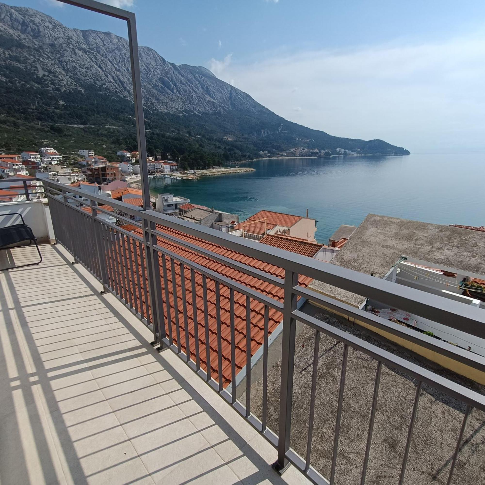Apartmani Kristijan イグラネ エクステリア 写真